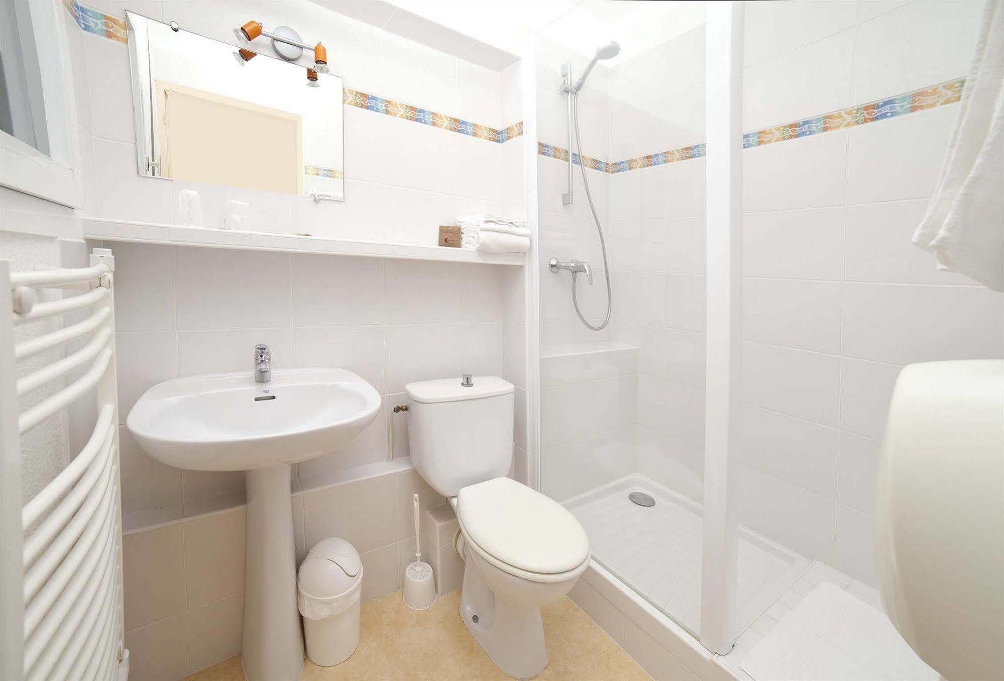 סן-ברבן-לה-פן Hotel Estuaire מראה חיצוני תמונה
